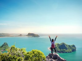 พาชม สระมรกต แหล่งน้ำศักดิ์สิทธิ์บนยอดดอย สระมรกต cover